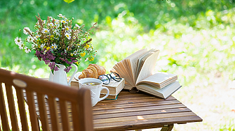 Избери картинка и разбери какво те очаква през АПРИЛ 