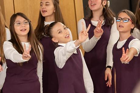 Музика и литература в ноемврийското издание на “Роди се звезда“