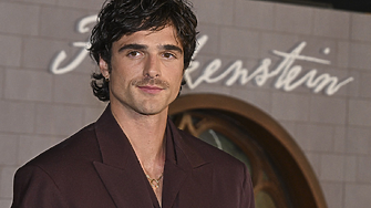 Всички искаме… Джейкъб Елорди 