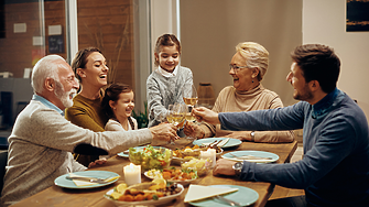 Празник на обичта и уюта: какви са обичаите в Деня на християнското семейство