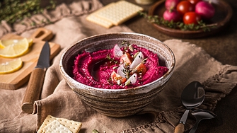 3 рецепти за вкусни есенни разядки с цвекло