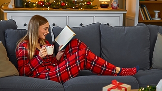 Modernity Book Club: 12 коледни книги, които да прочетеш през декември