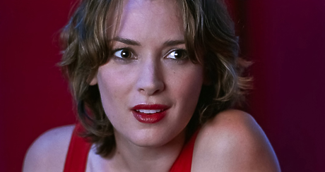 От големия екран до съдебния процес: кражбата, която преобърна кариерата на Уинона Райдър 