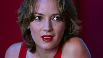 От големия екран до съдебния процес: кражбата, която преобърна кариерата на Уинона Райдър 