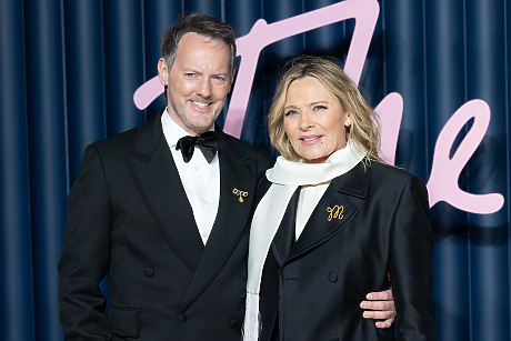 Изненада! Ким Катрал се омъжи на тайна церемония в Лондон 