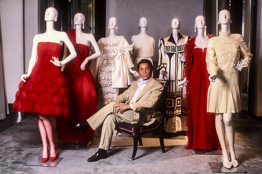 Червеното на Валентино остава вечно