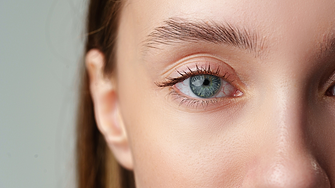 Сбогом, тъмни кръгове! 8 професионални съвета за озаряване на зоната около очите