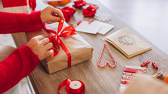 8 уникални идеи за подаръци за хората, които си имат всичко