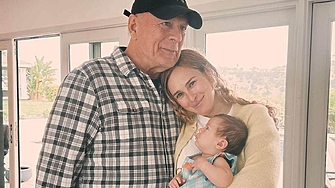 Дъщерята на Брус Уилис и Деми Мур: „Работя на четири места, за да издържам дъщеря си“