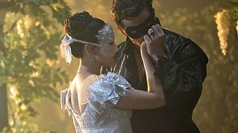 3 лесни и впечатляващи прически от „Бриджъртън“, които всички ще пробваме тази пролет