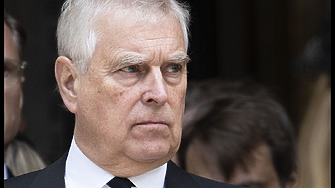 Торта или затвор? Арестуваха принц Андрю на рождения му ден