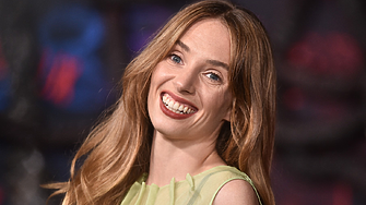 Зимна приказка в Ню Йорк: Мая Хоук се омъжи на Свети Валентин!