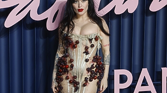 Между викторианската романтика и съвременния бунт: коя е дизайнерката Дилара Финдикоглу? 