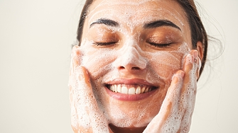 5 признака, че не почиствате лицето си както трябва