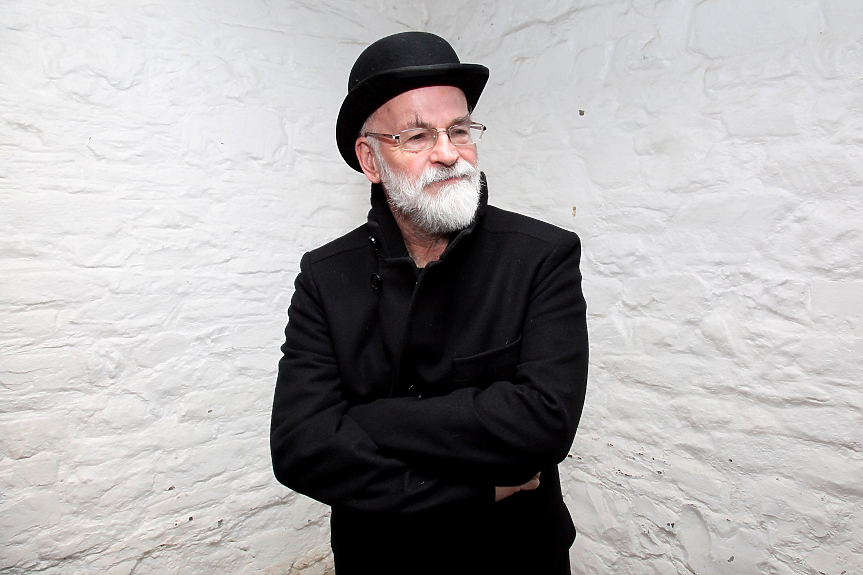 „Истинската глупост надминава изкуствения интелект всеки път” - великият Тери Пратчет