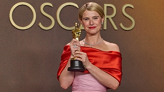 Триумфът на Джеси Бъкли: красивият хаос в сърцето на една майка