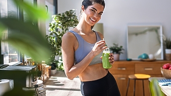 Как да си направим „най-здравословното смути в света?“ (и наистина ли е толкова полезно)